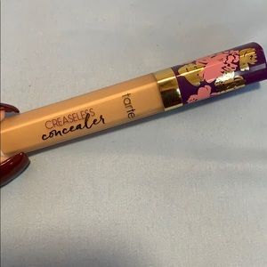 Tarte creaseless concealer